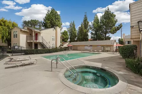 Exterior - 2401 Eilers Ln #805, Lodi, CA 95242 photo 12 of 14