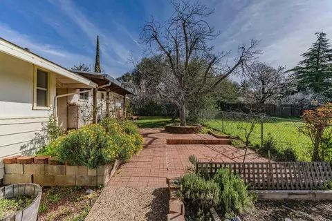 Exterior - 50 Opal St, Sutter Creek, CA 95685 photo 5 of 8