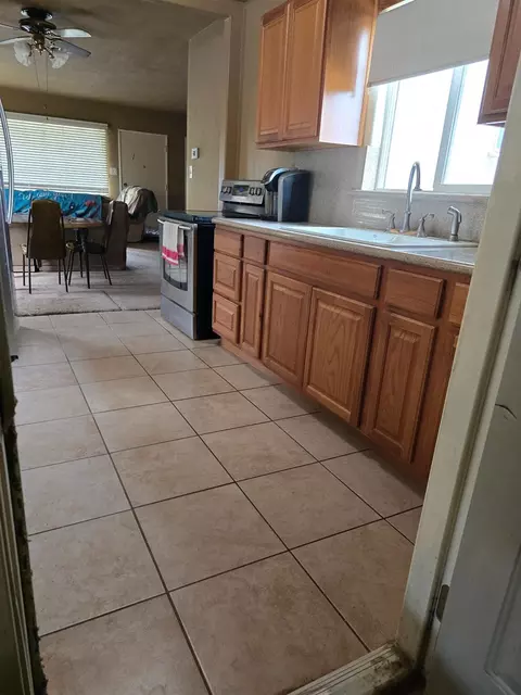 1630 Wolf Ave, Modesto, CA 95358 photo 6