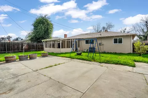 1213 Multnomah Dr, Modesto, CA 95350 photo 34