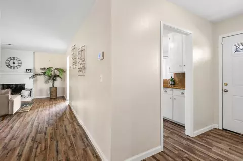 1213 Multnomah Dr, Modesto, CA 95350 photo 4