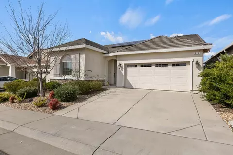 822 Stage Stop Loop, Rocklin, CA 95765 photo 2
