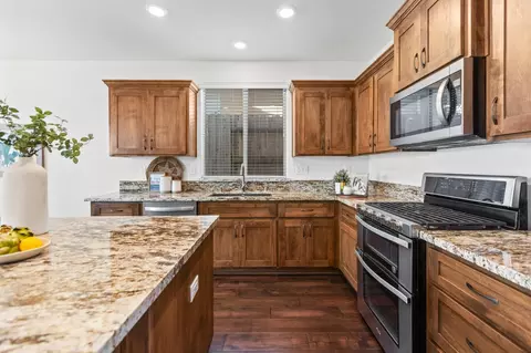 822 Stage Stop Loop, Rocklin, CA 95765 photo 19