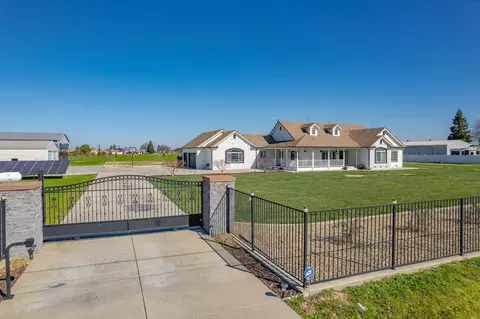 11603 Eagle Bay Rd, Acampo, CA 95220 photo 1