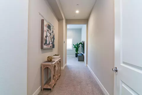 Entry Way - 4305 Red Maple Ct, Rocklin, CA 95765 photo 3 of 5