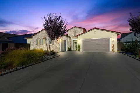 Exterior - 4305 Red Maple Ct, Rocklin, CA 95765 photo 2 of 11