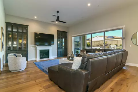 Living - 4305 Red Maple Ct, Rocklin, CA 95765 photo 1 of 3