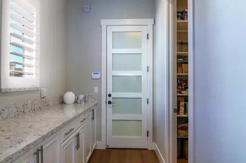 Entry Way - 4305 Red Maple Ct, Rocklin, CA 95765 photo 4 of 5