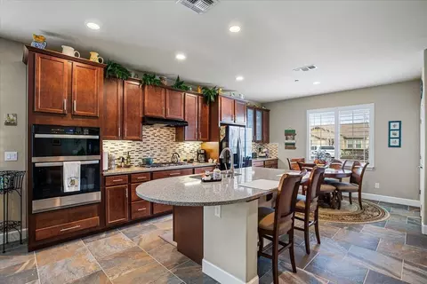 Kitchen - 2649 Bellchase Dr, Manteca, CA 95336 photo 1 of 6