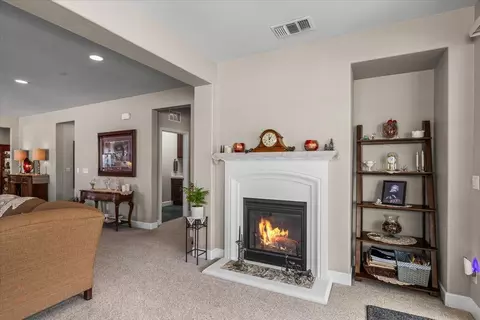 Entry Way - 2649 Bellchase Dr, Manteca, CA 95336 photo 5 of 8