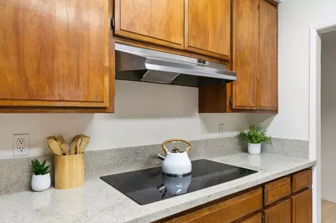 Kitchen - 824 Malaga Ave, Davis, CA 95616 photo 7 of 7