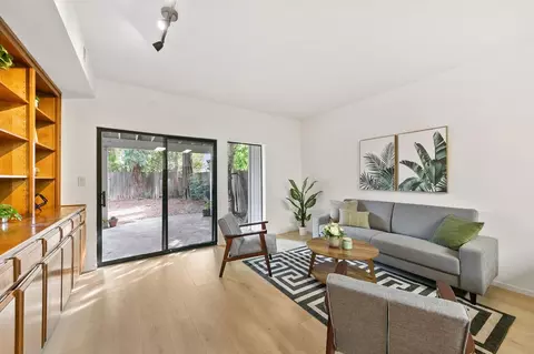 Living - 824 Malaga Ave, Davis, CA 95616 photo 5 of 9