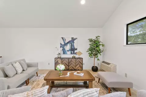 Living - 824 Malaga Ave, Davis, CA 95616 photo 8 of 9