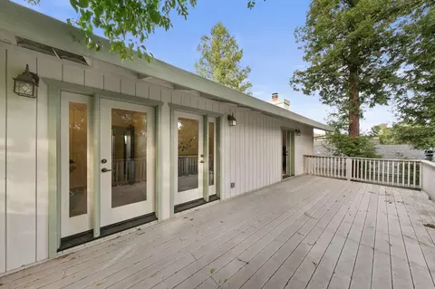 Exterior - 824 Malaga Ave, Davis, CA 95616 photo 11 of 12