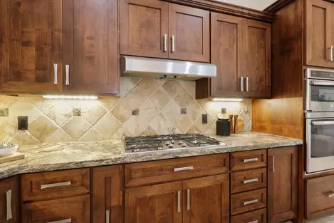 Kitchen - 2680 Taylor Rd, Penryn, CA 95663 photo 6 of 8