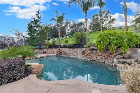 Exterior - 2680 Taylor Rd, Penryn, CA 95663 photo 8 of 30