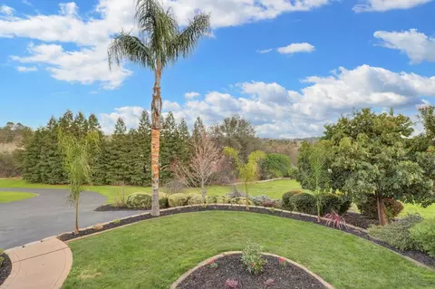 Exterior - 2680 Taylor Rd, Penryn, CA 95663 photo 3 of 30