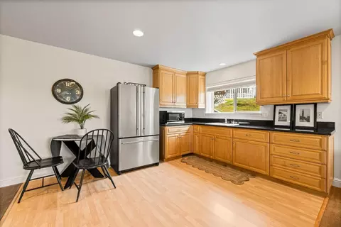 Kitchen - 1530 Barrett Dr, Placerville, CA 95667 photo 11 of 12