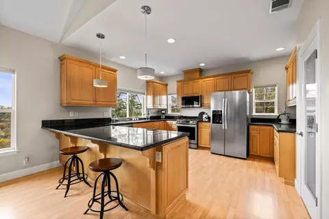 Kitchen - 1530 Barrett Dr, Placerville, CA 95667 photo 3 of 12
