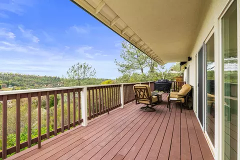 Exterior - 1530 Barrett Dr, Placerville, CA 95667 photo 5 of 17