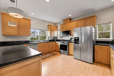 Kitchen - 1530 Barrett Dr, Placerville, CA 95667 photo 9 of 12