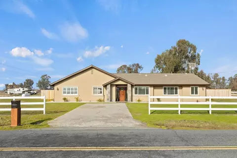 Exterior - 10330 Browning St, Elverta, CA 95626 photo 2 of 16