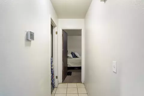 Entry Way - 167 14th St, Merced, CA 95340 photo 3 of 3