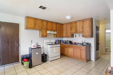 Kitchen - 167 14th St, Merced, CA 95340 photo 2 of 3