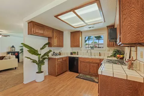 4012 Hennings Dr, Modesto, CA 95356 photo 12
