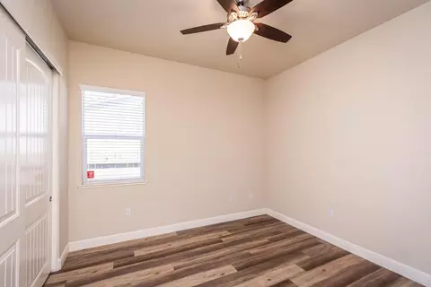 2069 Hidden Falls Dr, Folsom, CA 95630 photo 17