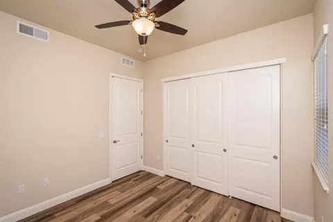 2069 Hidden Falls Dr, Folsom, CA 95630 photo 20