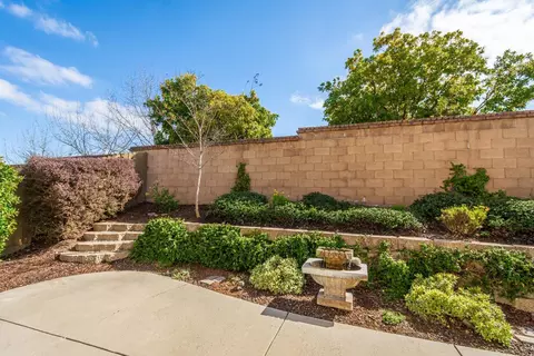 2069 Hidden Falls Dr, Folsom, CA 95630 photo 22