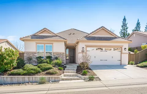 2069 Hidden Falls Dr, Folsom, CA 95630 photo 1