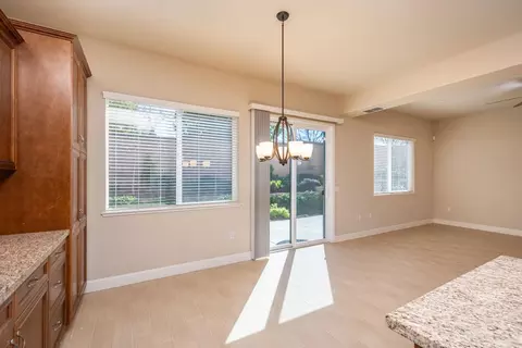 2069 Hidden Falls Dr, Folsom, CA 95630 photo 6