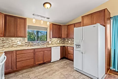 17801 Redberry Ln, Jackson, CA 95642 photo 9