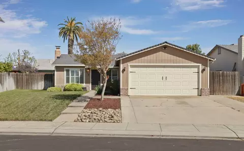 916 Busman Dr, Ripon, CA 95366 photo 1