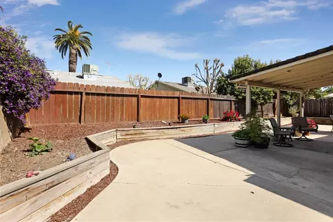 916 Busman Dr, Ripon, CA 95366 photo 33