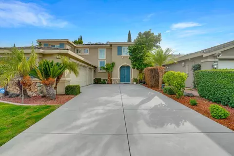 492 Banff Ct, Tracy, CA 95377 photo 2