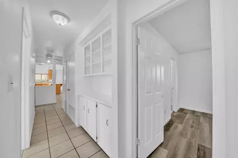 Entry Way - 2809 Mockingbird Dr, Ceres, CA 95307 photo 4 of 7