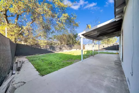 Exterior - 2809 Mockingbird Dr, Ceres, CA 95307 photo 6 of 10