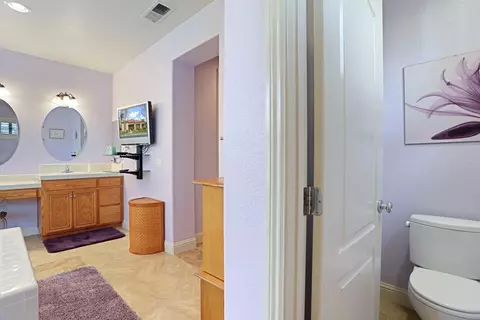 Bath - 3003 Remington Way, Tracy, CA 95377 photo 9 of 9