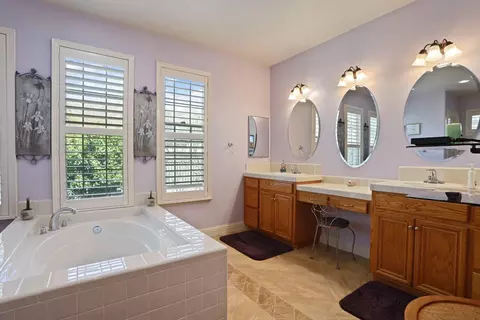 Bath - 3003 Remington Way, Tracy, CA 95377 photo 5 of 9
