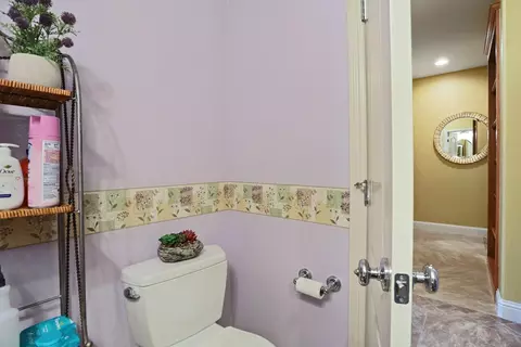 Bath - 3003 Remington Way, Tracy, CA 95377 photo 3 of 9