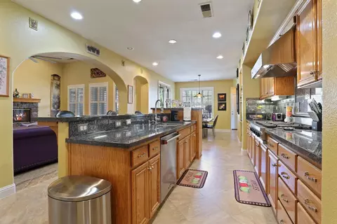 Kitchen - 3003 Remington Way, Tracy, CA 95377 photo 1 of 6