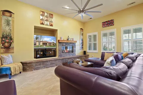 Living - 3003 Remington Way, Tracy, CA 95377 photo 5 of 8