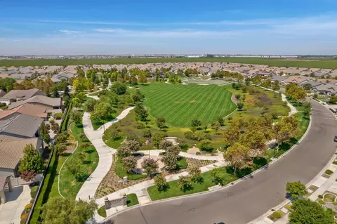 2347 Shadow Berry Dr, Manteca, CA 95336 photo 42