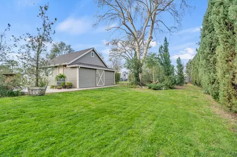 Exterior - 8897 Central Ave, Orangevale, CA 95662 photo 20 of 26