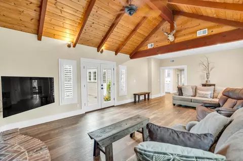 Living - 8897 Central Ave, Orangevale, CA 95662 photo 1 of 1