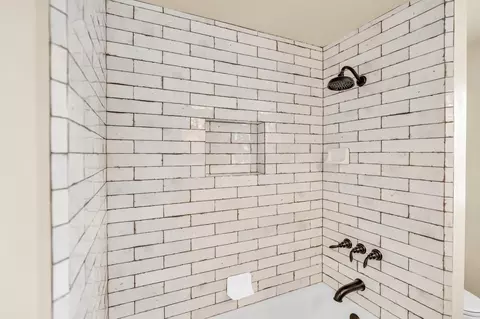 Bath - 8897 Central Ave, Orangevale, CA 95662 photo 2 of 6
