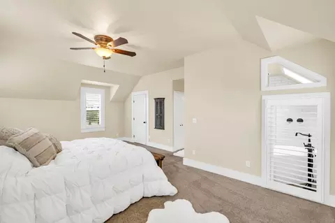 Bedroom - 8897 Central Ave, Orangevale, CA 95662 photo 8 of 8